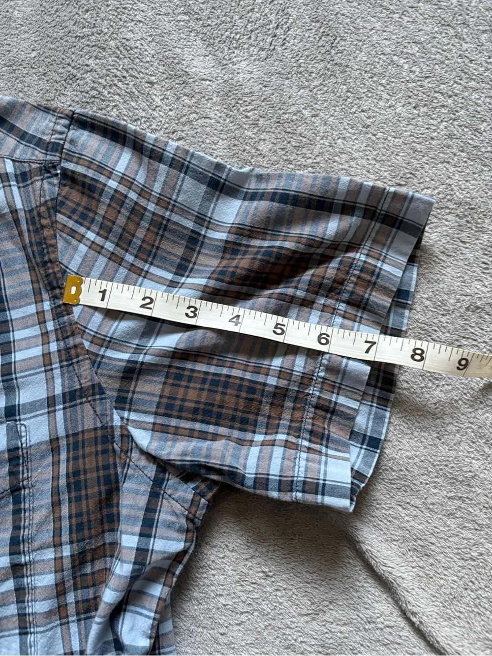 J.Crew Men’s Short Sleeve Blue Multicolor Plaid Button Up Shirt Size Medium Y2K